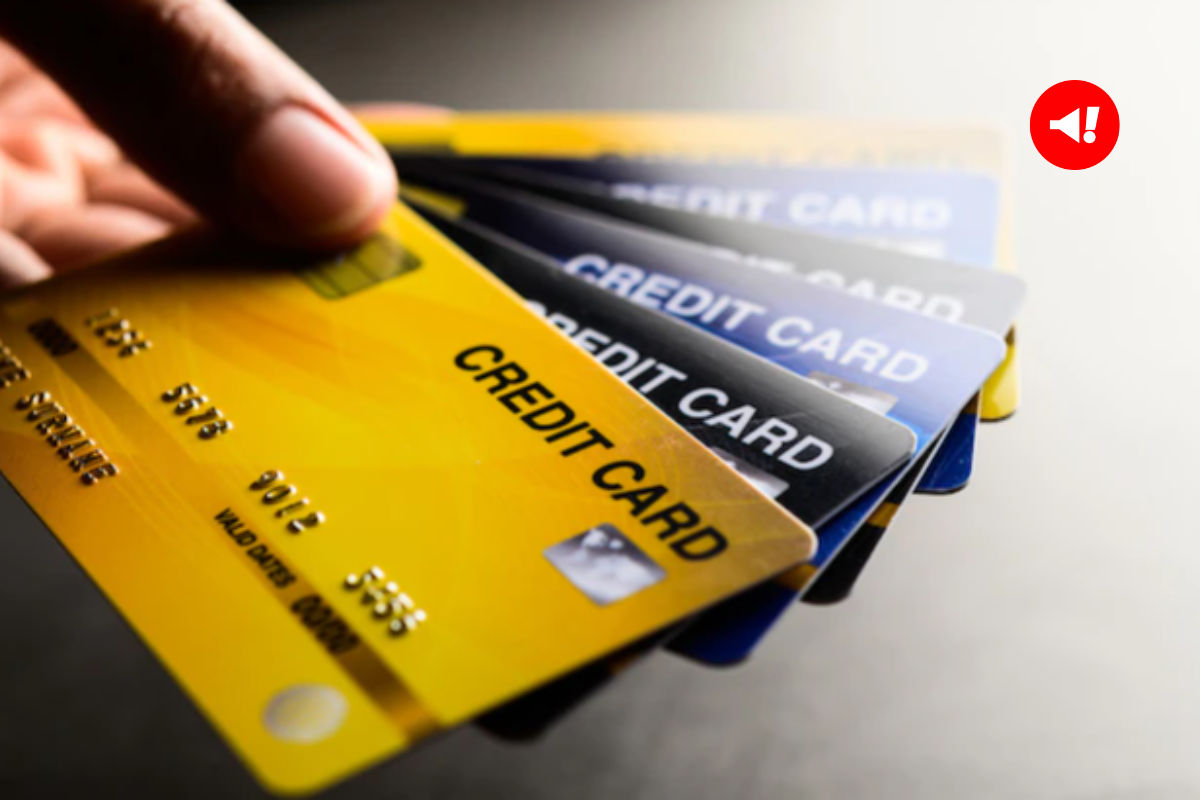Credit Card से कैश निकालना कितना सही जान लीजिए बड़ी बातें