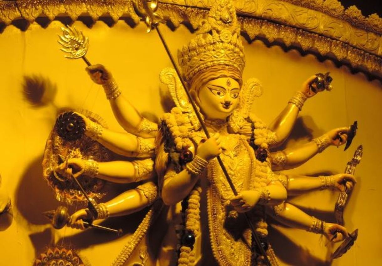Navratri Kanya Pujan: नवरात्रि में कन्या पूजन में क्या-क्या खिलाया जाता है?