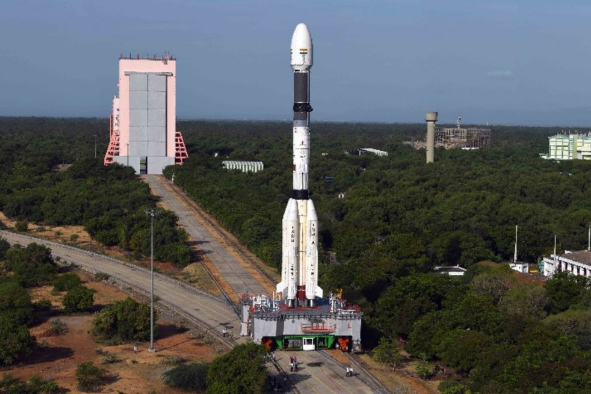 ISRO लेकर आया ‘अंतरिक्ष जिज्ञासा’ प्रोग्राम, अब घर बैठे Space Science पर करें ऑनलाइन कोर्स