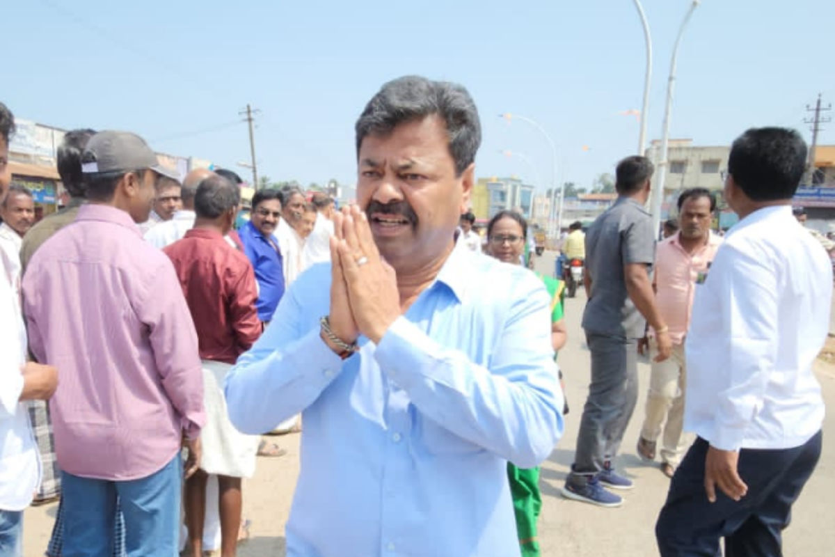 कर्नाटक: भाजपा विधायक रेणुकाचार्य के भतीजे का मिला शव, कई दिनों से था लापता