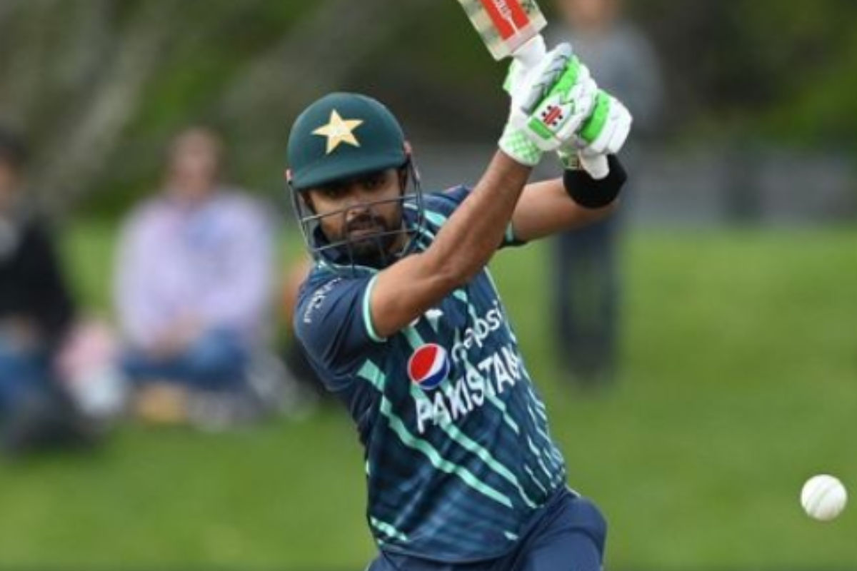 इस क्रिकेट बोर्ड ने चुनी ‘पाकिस्तान की ऑल टाइम ODI XI’, बाबर आजम को ‘ड्रिंक बॉय’ बनाने पर बवाल