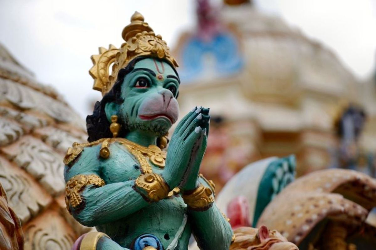 Hanuman Puja Vidhi: मंगलवार के दिन कैसे करते हैं हनुमान जी की पूजा? जानें सही विधि