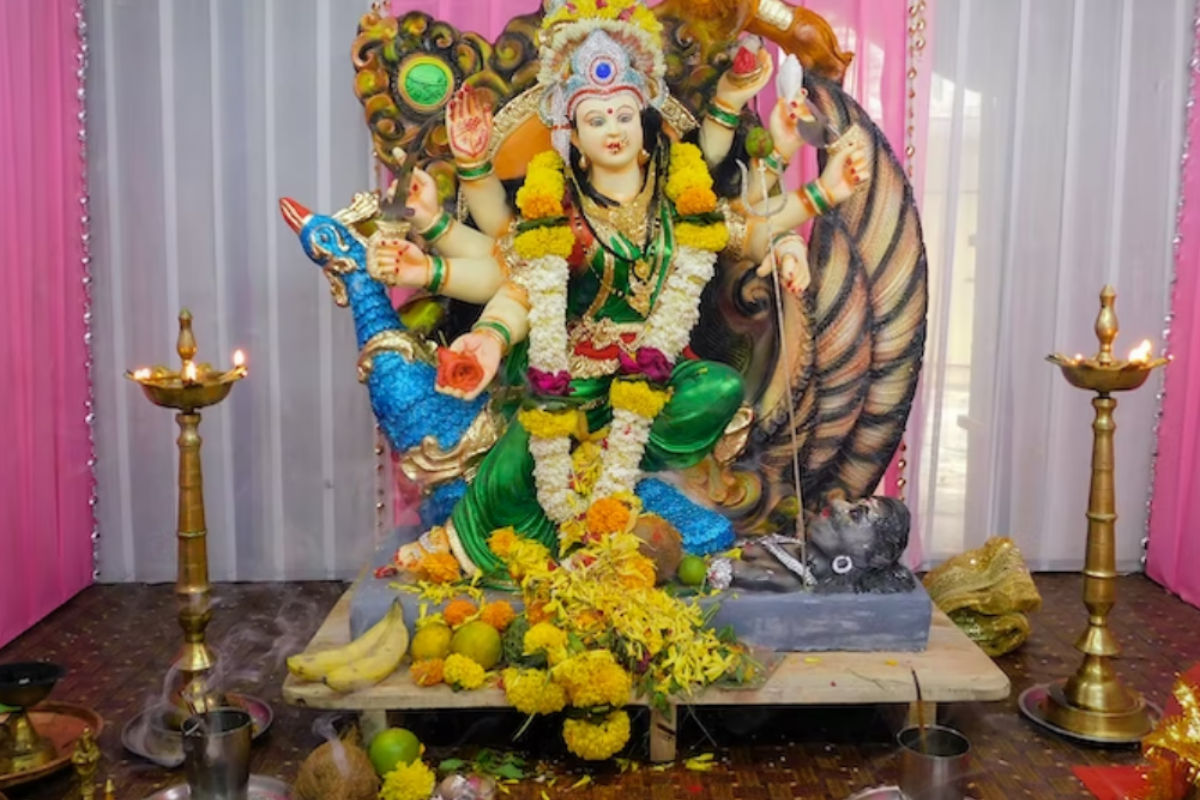 Maa Siddhidatri Puja: नवरात्रि में नवमी के दिन मां सिद्धिदात्री की ऐसे करें पूजा, होगी मां की विशेष कृपा!