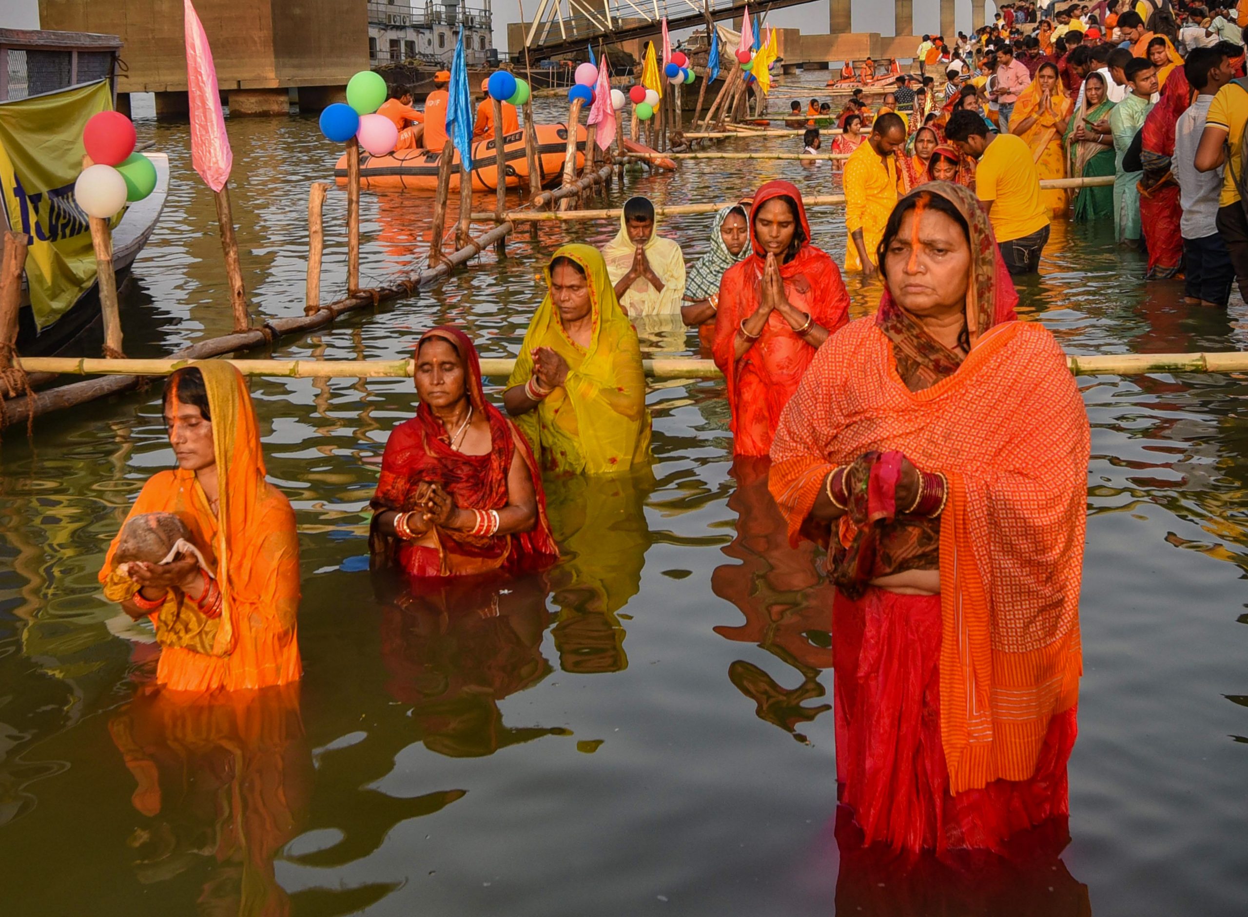 Chhath Puja 2022: दिवाली के 6 दिन बाद ही क्यों मनाई जाती है छठ पूजा? जानें