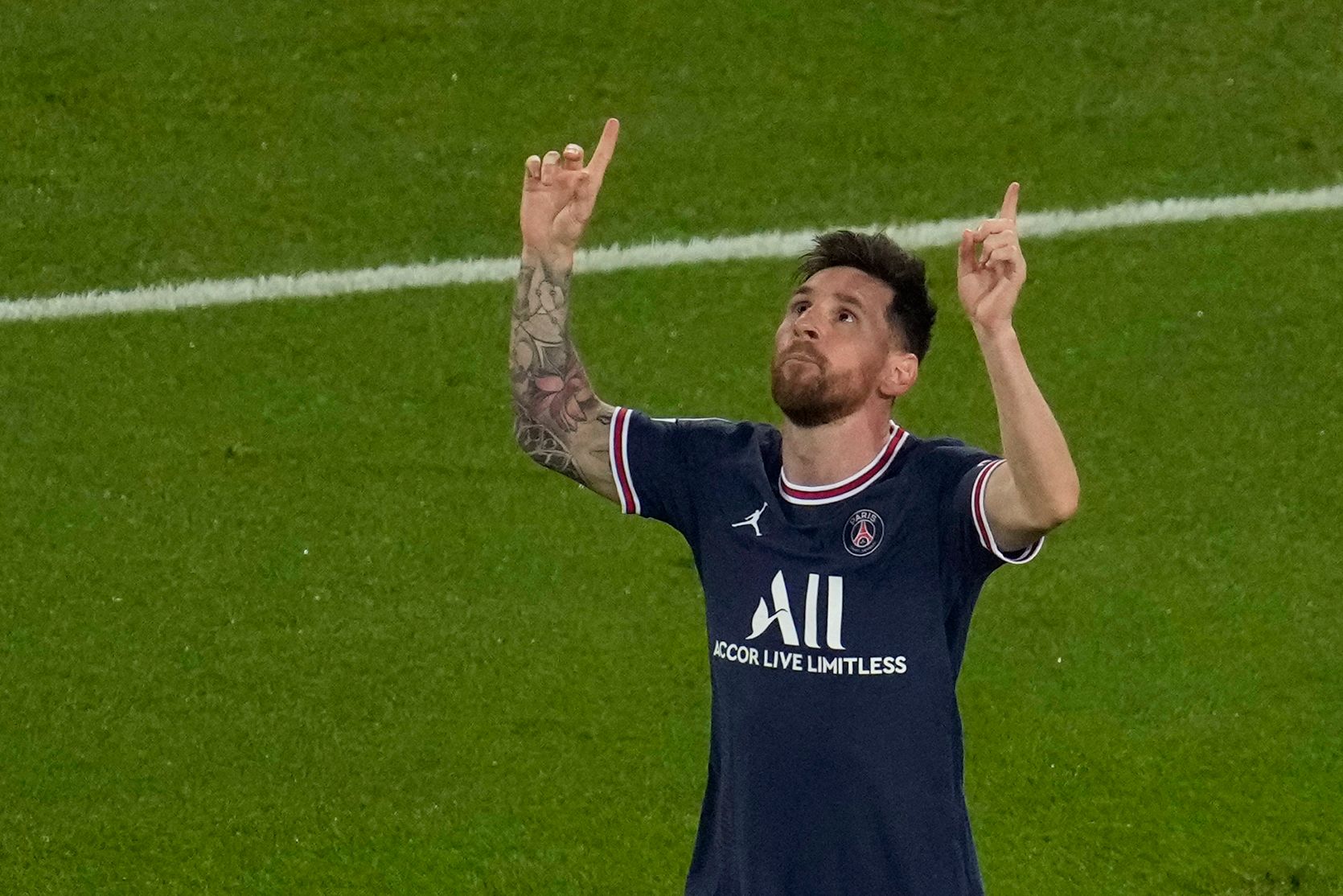 Lionel Messi ने दिया फैंस को बड़ा झटका! कतर में खेलेंगे आखिरी वर्ल्ड कप