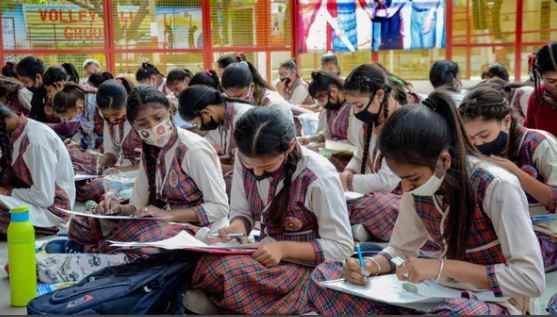 Bihar School Examination Board 10th Result: पूजा कुमारी ने किया टॉप, देखें टॉपर्स की लिस्ट