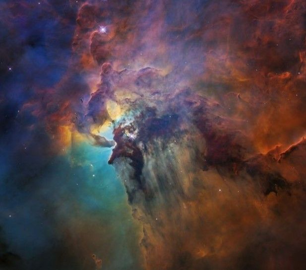 सूर्य से 2 लाख गुना अधिक चमकदार और 32 गुना बड़ा तारा,NASA ने शेयर की फोटो