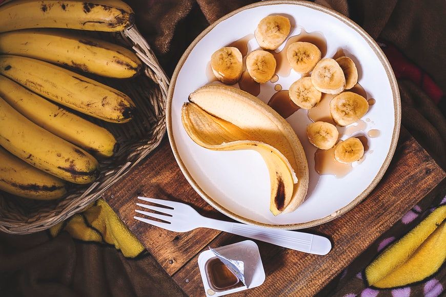 केला खाने से सेहत पर क्या असर होता है? जाने केले से जुड़ी कछ बातें