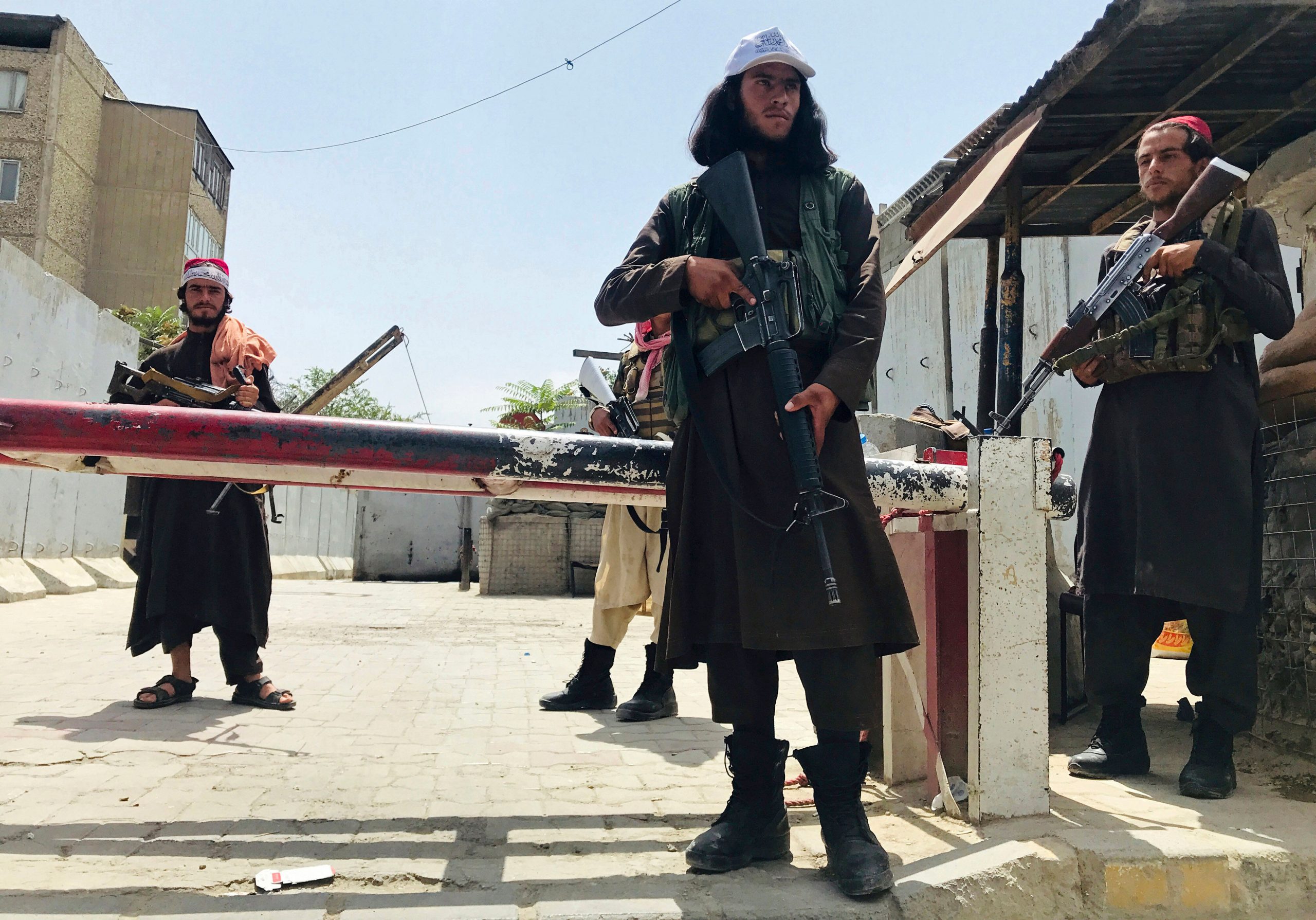 अफगानिस्तान में स्वतंत्रता दिवस पर तालिबान के खिलाफ प्रदर्शन, भीड़ पर हुई गोलीबारी में कई लोगों की मौत