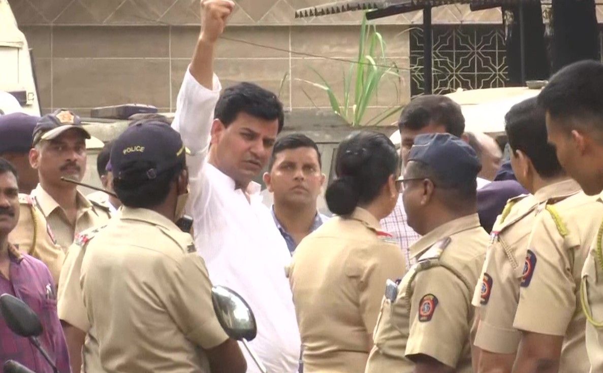 हनुमान चालीसा विवाद: कोर्ट ने राणा दंपति को 6 मई तक भेजा जेल