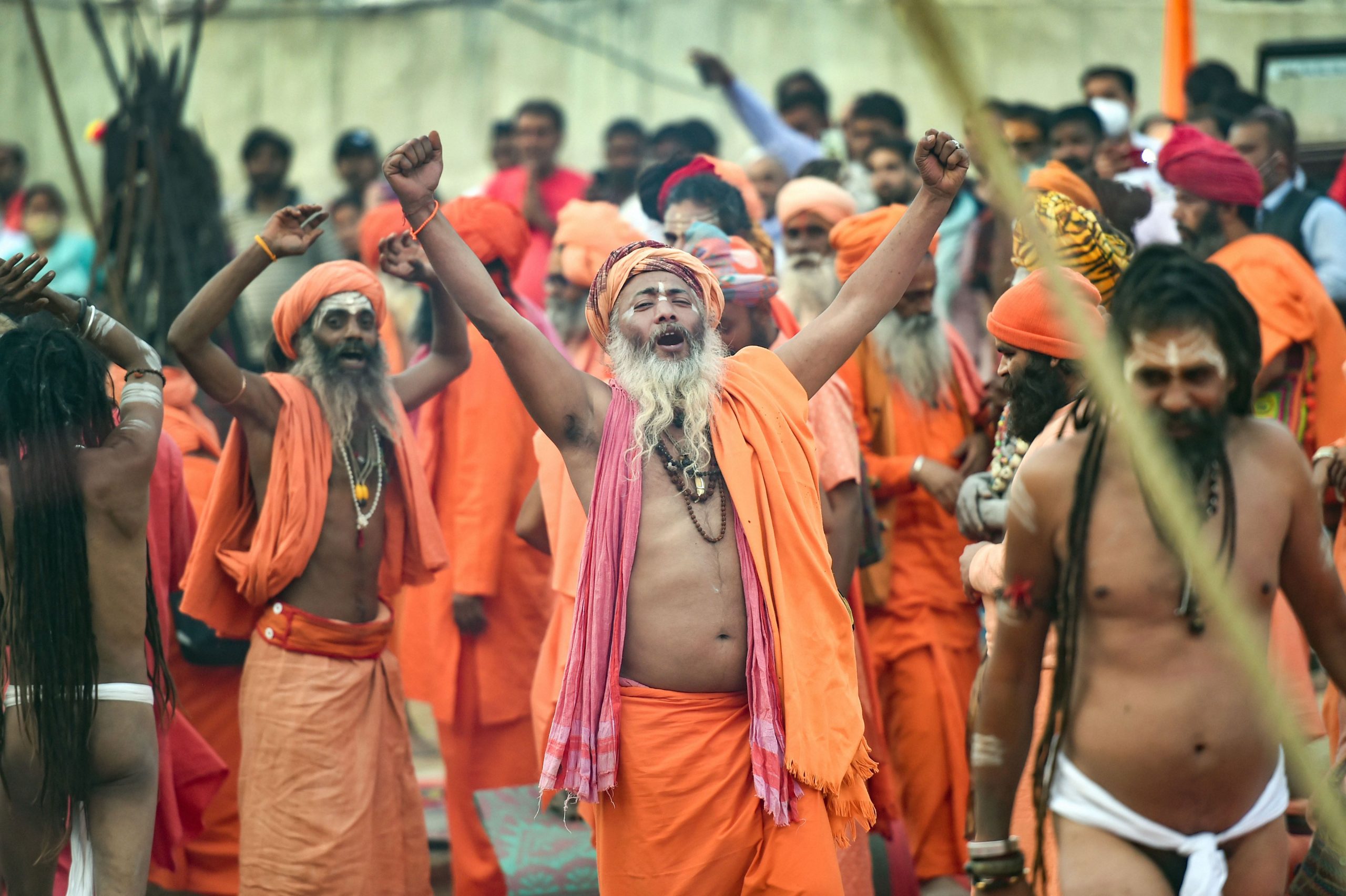 महाशिवरात्रि से हरिद्वार में महाकुंभ का आगाज, जानें नागा साधुओं और उनके 13 अखाड़ों के बारे में