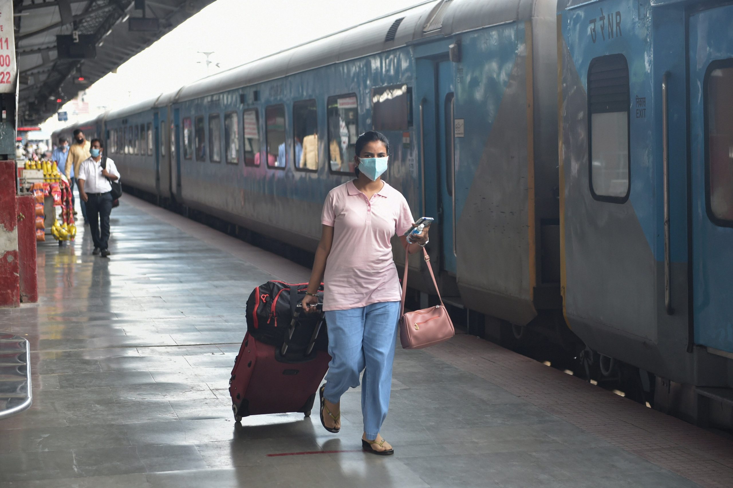नवरात्रि के मौके पर शुरू होगी दिल्ली कटरा वंदे भारत ट्रेन, 130 किमी रफ्तार वाली ट्रेनों में होंगे केवल एसी कोच