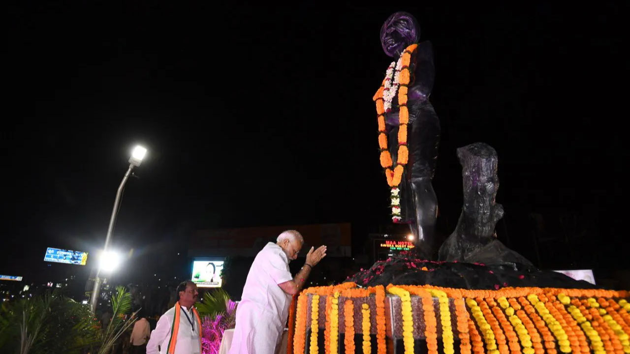 झारखंड का 20वां स्थापना दिवस आज, पीएम मोदी ने दी बधाई, भगवान बिरसा मुंडा को किया नमन
