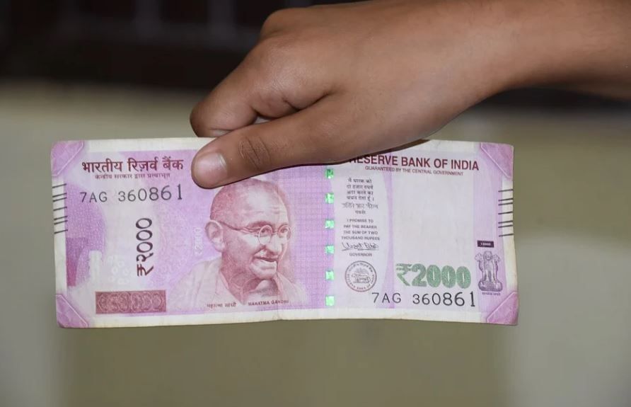 Chanakya Niti: पैसों से जुड़ी चाणक्य की ये 7 बातें कभी ना भूलें, होगा फायदा