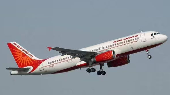 Air India की कमान मिलते ही Tata ने किया ये बड़ा बदलाव, अब यात्रियों को मिलेगी ये सर्विस