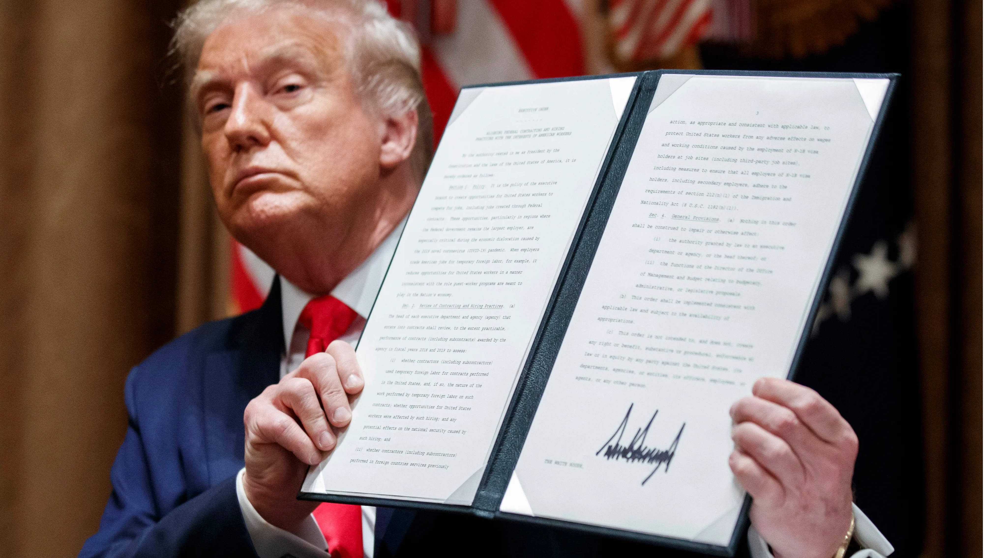 अमेरिकी राष्ट्रपति ने TikTok, Wechat पर लगाया प्रतिबंध, कार्यकारी आदेश पर किए हस्ताक्षर