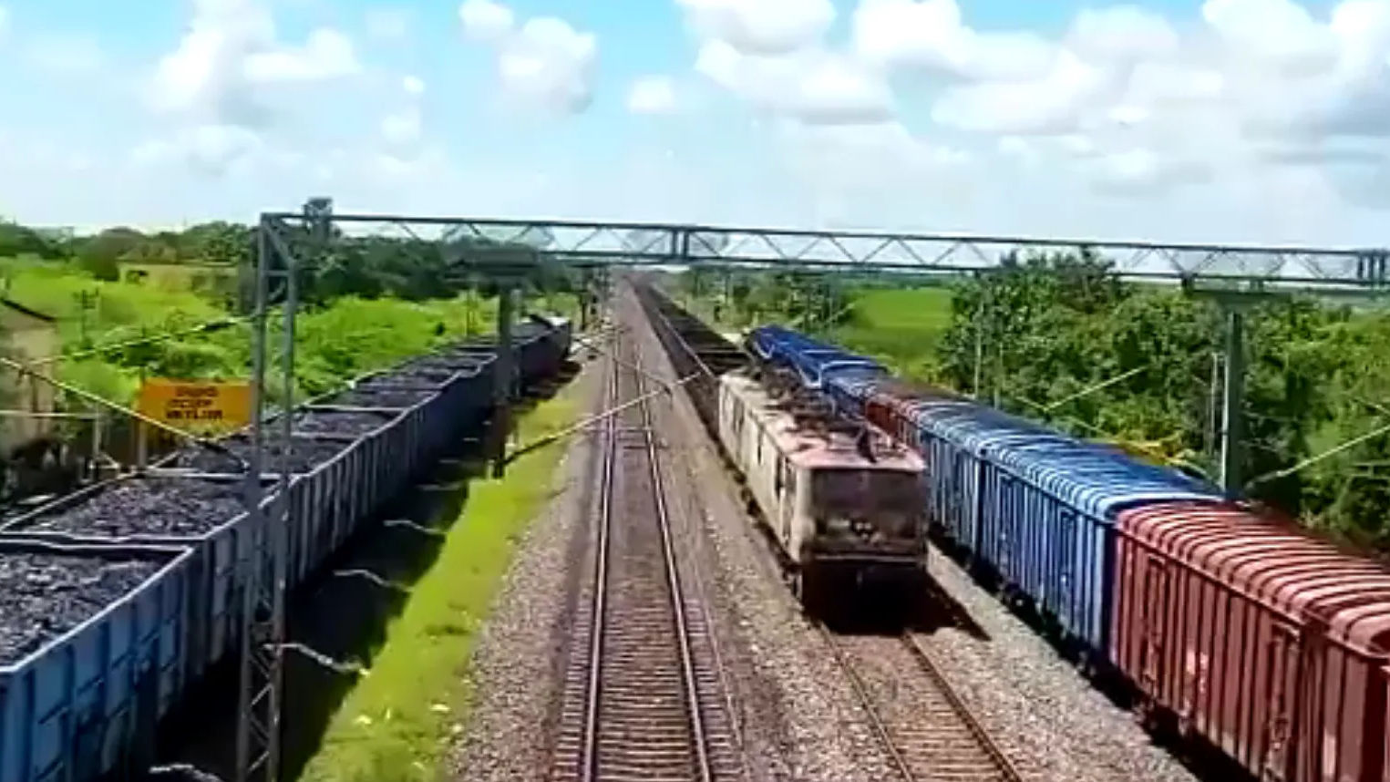 Indian Railways ने शुरू की 177 वैगन वाली दो मालगाड़ियां, जानें  ‘त्रिशूल’ और ‘गरुड़’ में क्या है खास