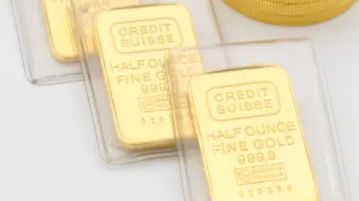 Gold में निवेश करने वालों के लिए अच्छा मौका, जानें कहां और कैसे मिलेगा सस्ता सोना?