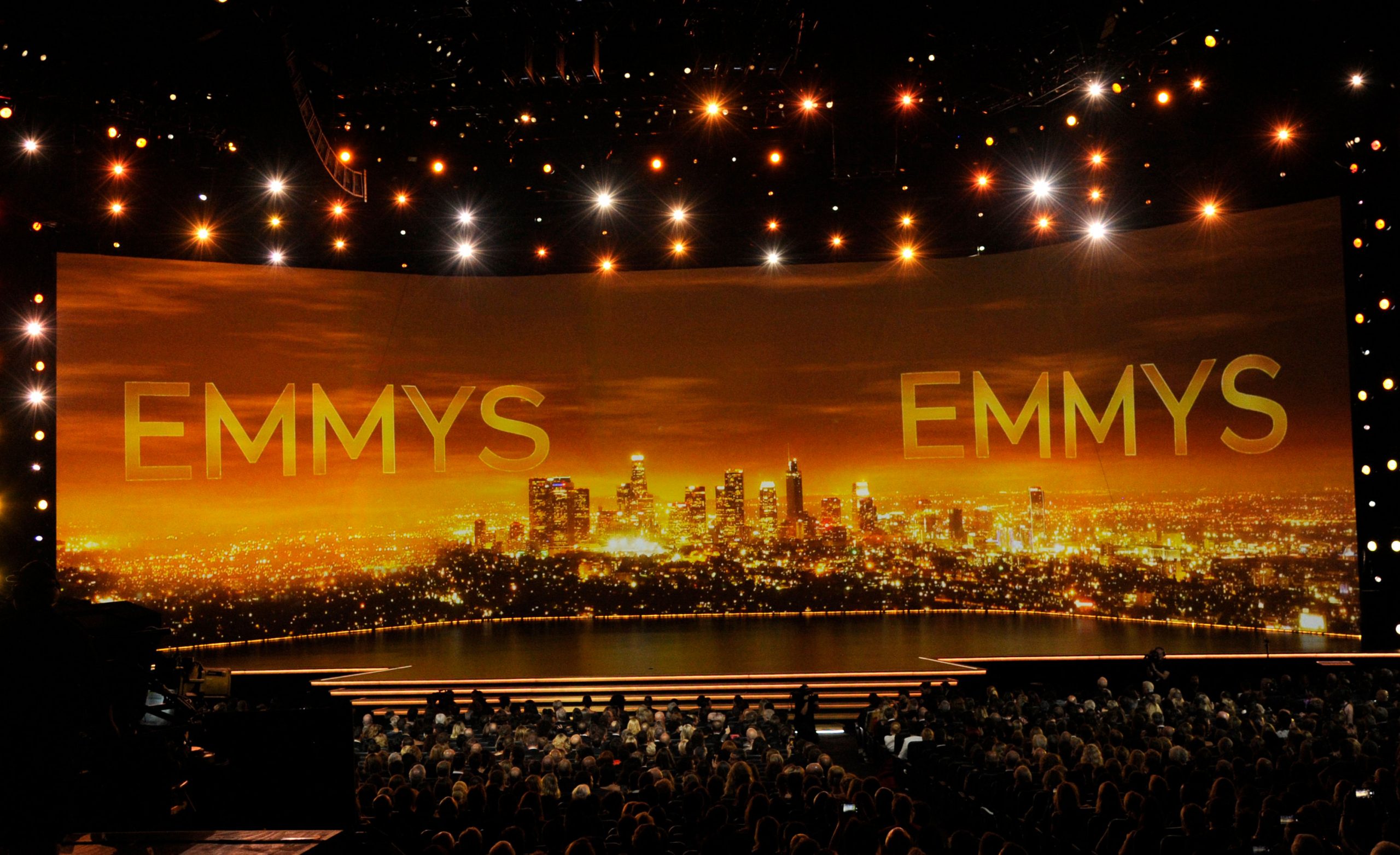 Emmys Awards 2022 live stream: 74वें एमी अवॉर्ड को भारत में कब-कहां देखें