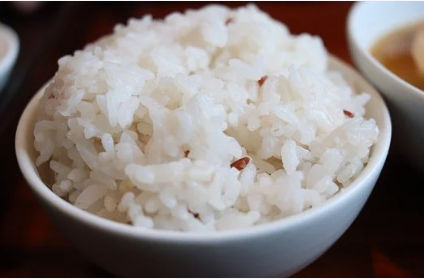 चावल खाना है पसंद तो हो जाएं सावधान! ज्यादा सेवन करने से है ये नुकसान