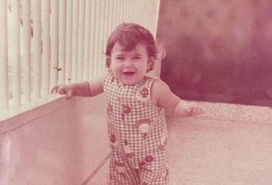 करीना कपूर ने शेयर की एक क्यूट सी बच्ची की फोटो, आप जानते हैं वो कौन हैं?