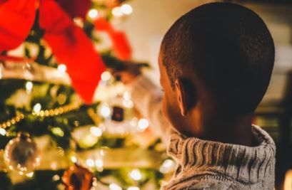Christmas 2021: दुनिया में अजब-गजब ढंग से मनाया जाता है क्रिसमस का त्योहार, जानें कैसे?