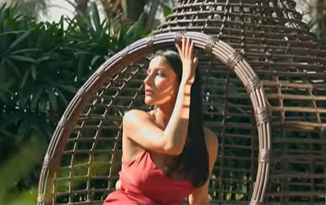 Shehnaaz Gill का ग्लैमरस रूप देख सदमें में फैंस, लेटेस्ट VIDEO ने लगाई आग