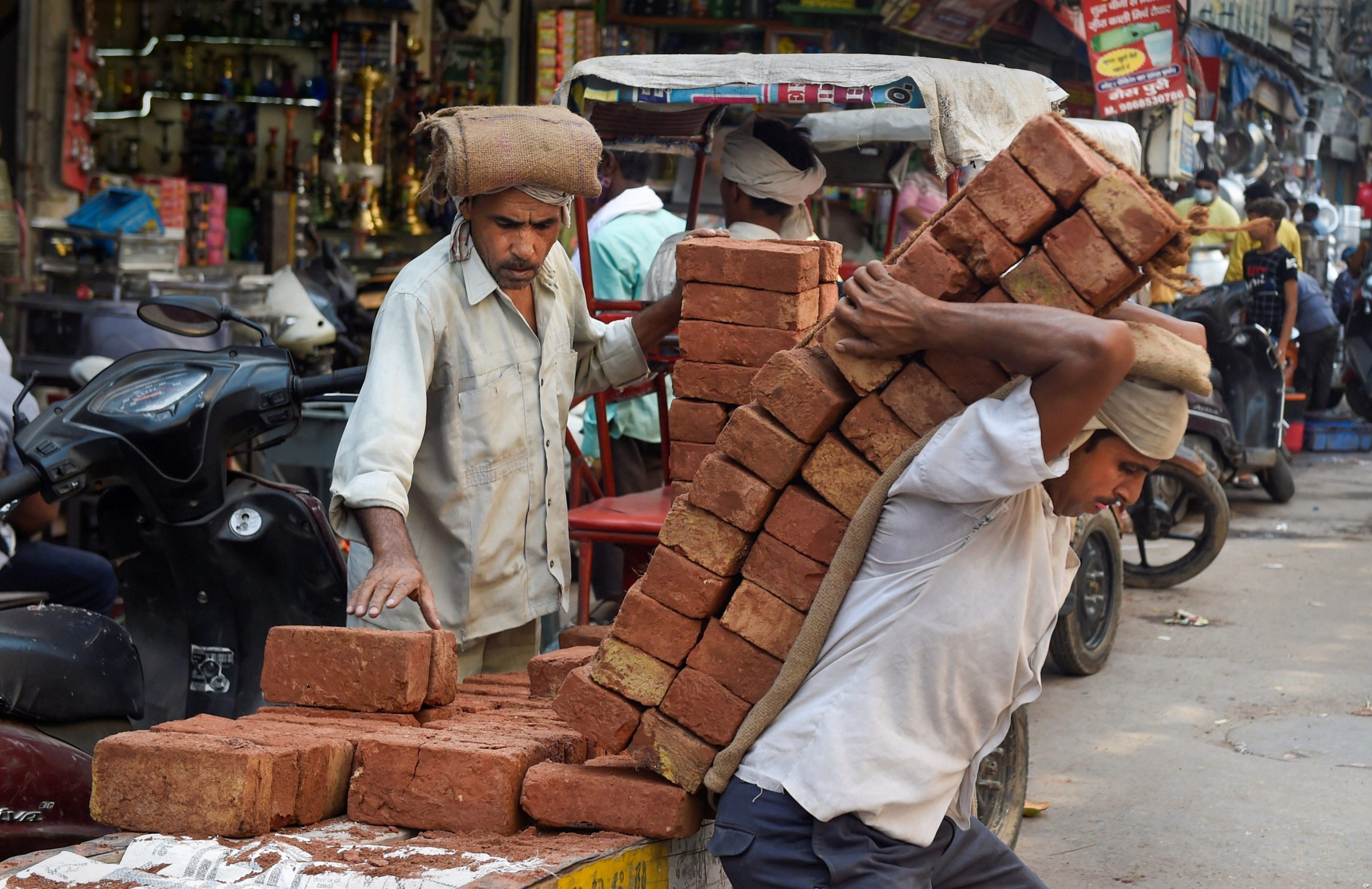भारत सबसे अधिक असमानता वाला देश, महज 1 फीसदी लोगों की मुट्ठी में 22 प्रतिशत दौलत
