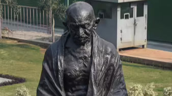 Mahatma Gandhi Death Anniversary: गांधी जी के यह विचार देंगे आपको जीवन की प्रेरणा