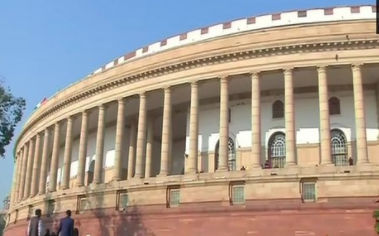 संसद का मानसून सत्र 18 जुलाई से, राहुल गांधी के मुद्दे पर होगा हंगामा