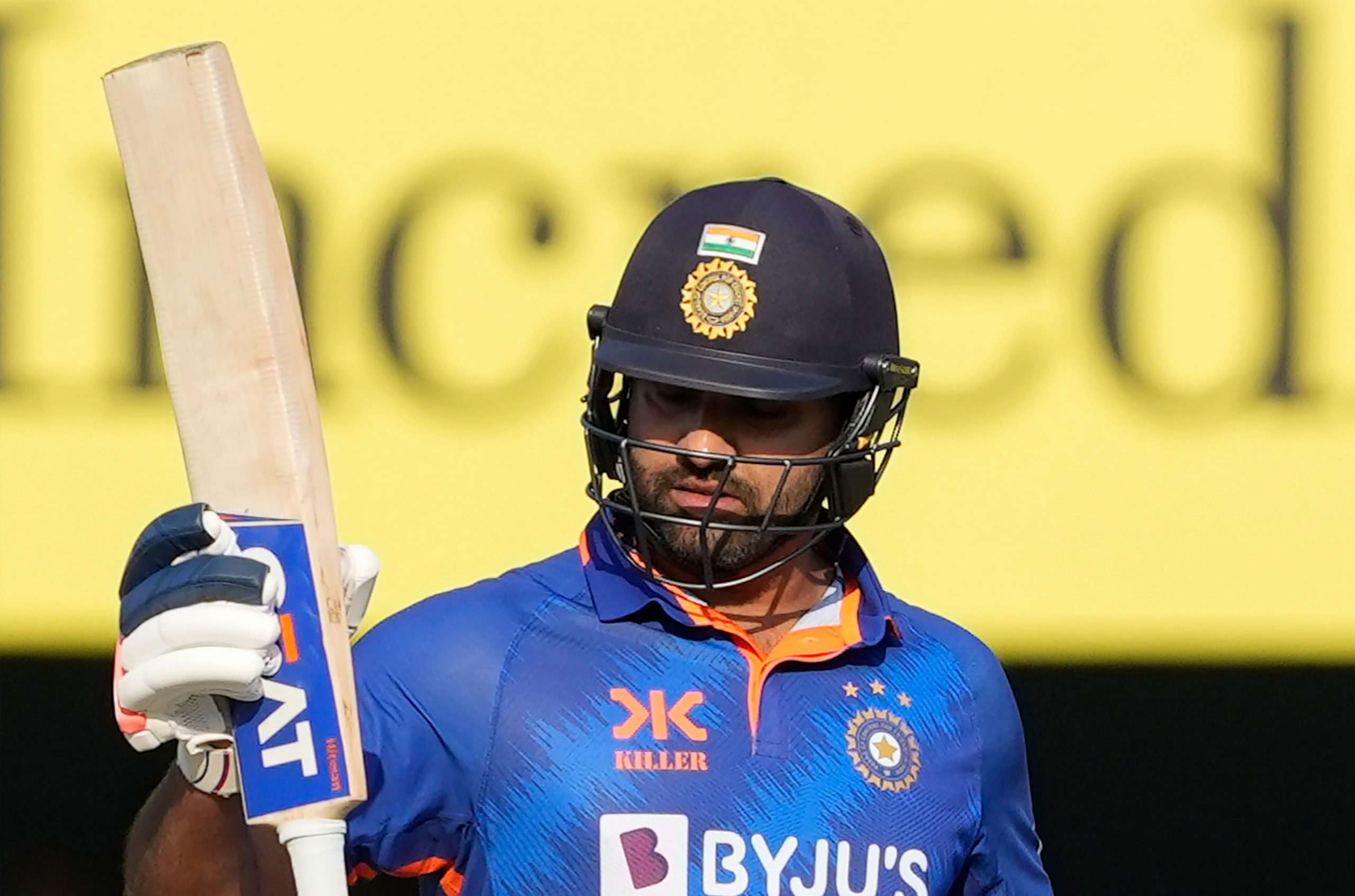 रोहित शर्मा ने की ताबड़तोड़ बल्लेबाजी, मैच भी जीता, लेकिन उनके घर में पसरा मातम