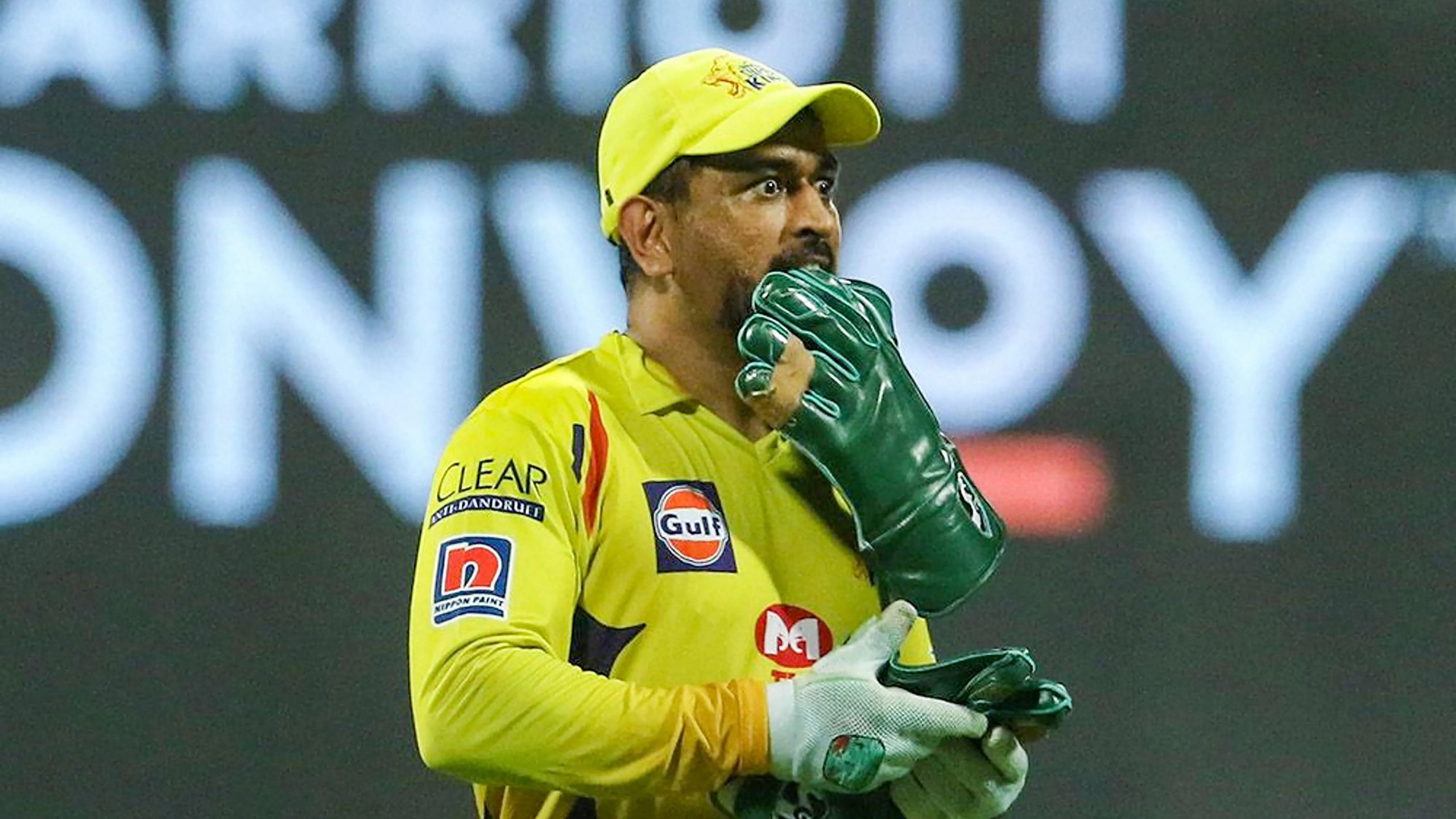 IPL 2020: एमएस धोनी ने MI vs CSK मुकाबले के दौरान रचा इतिहास, ऐसा करने वाले दुनिया के पहले विकेटकीपर बने