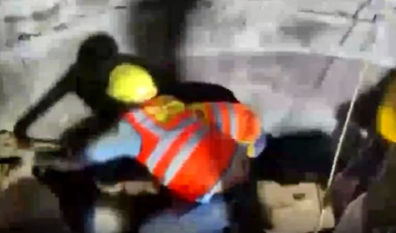 Video: मध्य प्रदेश में निर्माणाधीन सुरंग ढहने से 9 मजदूर फंसे, रेस्क्यू जारी