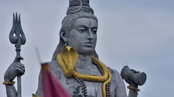 Mahashivratri 2022: महाशिवरात्रि कब है? जानें पूजा विधि और इस दिन का महत्व