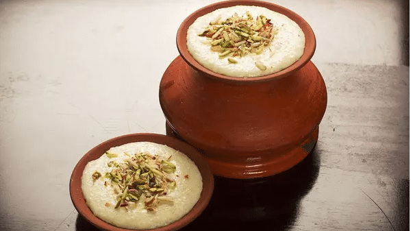 Navratri Vrat Special Recipe: व्रत के दौरान बनाएं स्वादिष्ट मखाने की खीर, जानें रेसिपी