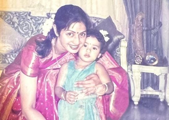 Sridevi Birthday पर बेटी जाह्नवी कपूर ने लिखा इमोशनल पोस्ट, फैंस हुए भावुक