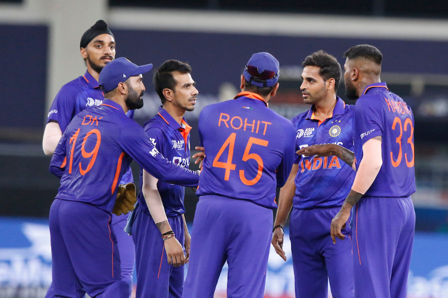 IND v PAK Asia Cup 2022: भारत ने पाक को किया 147 पर ढेर, भुवनेश्वर ने झटके 4 विकेट