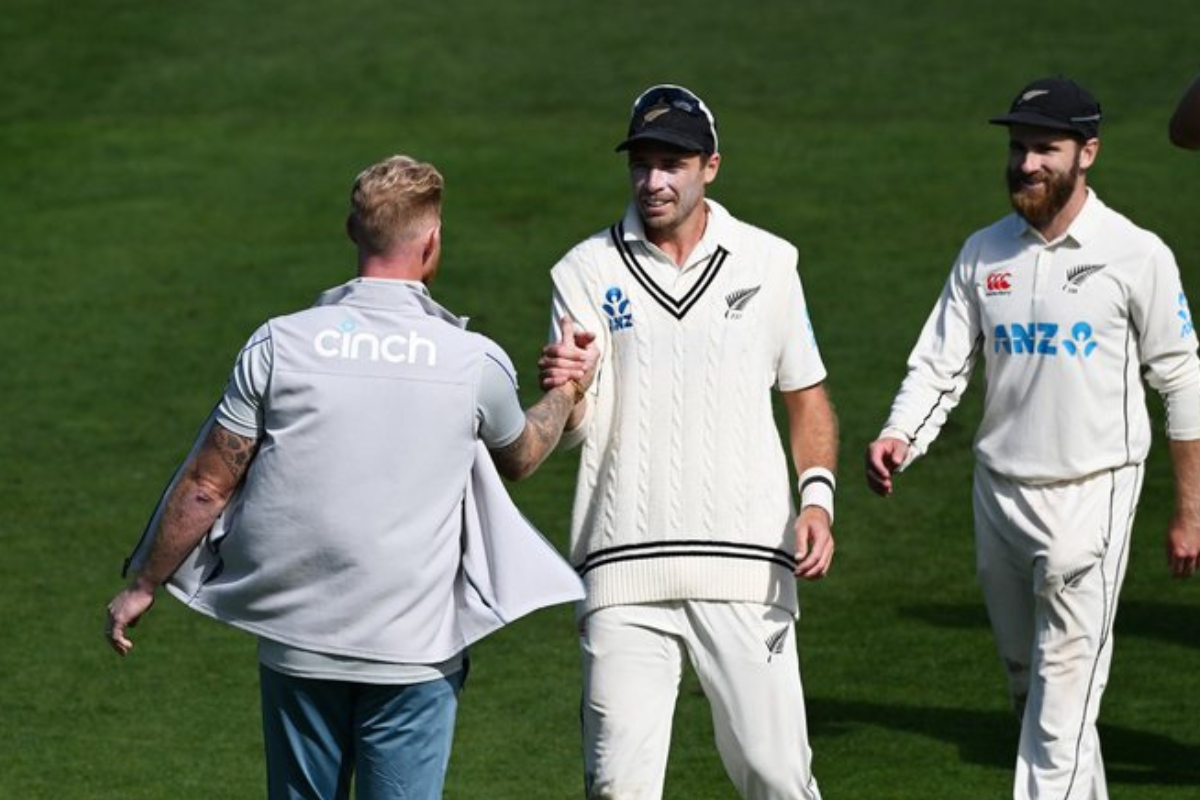 ENG vs NZ Test Match: न्यूजीलैंड ने रचा फॉलोऑन का इतिहास, Cricket History में चौथी बार ऐसा हुआ
