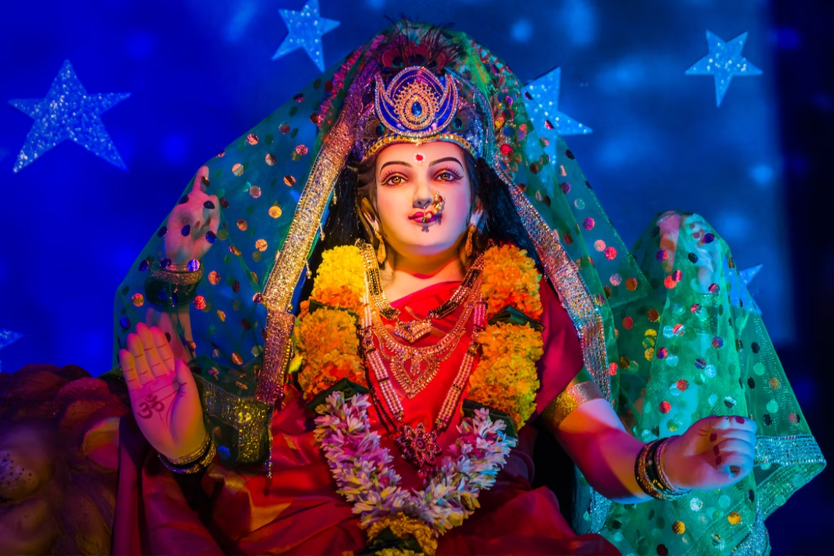 Masik Durga Ashtami Vrat Katha in Hindi: मासिक दुर्गाष्टमी व्रत में पढ़ें ये कथा, सभी मनोकामनाएं होंगी पूरी