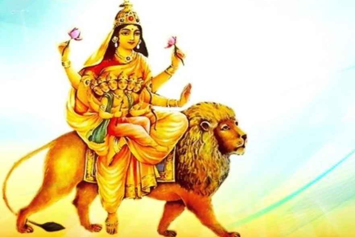 Chaitra Navratri 2023 Day 5: नवरात्रि के पांचवे दिन स्कंदमाता की पूजा कैसे करें? जानें मंत्र और क्या चढ़ाएं