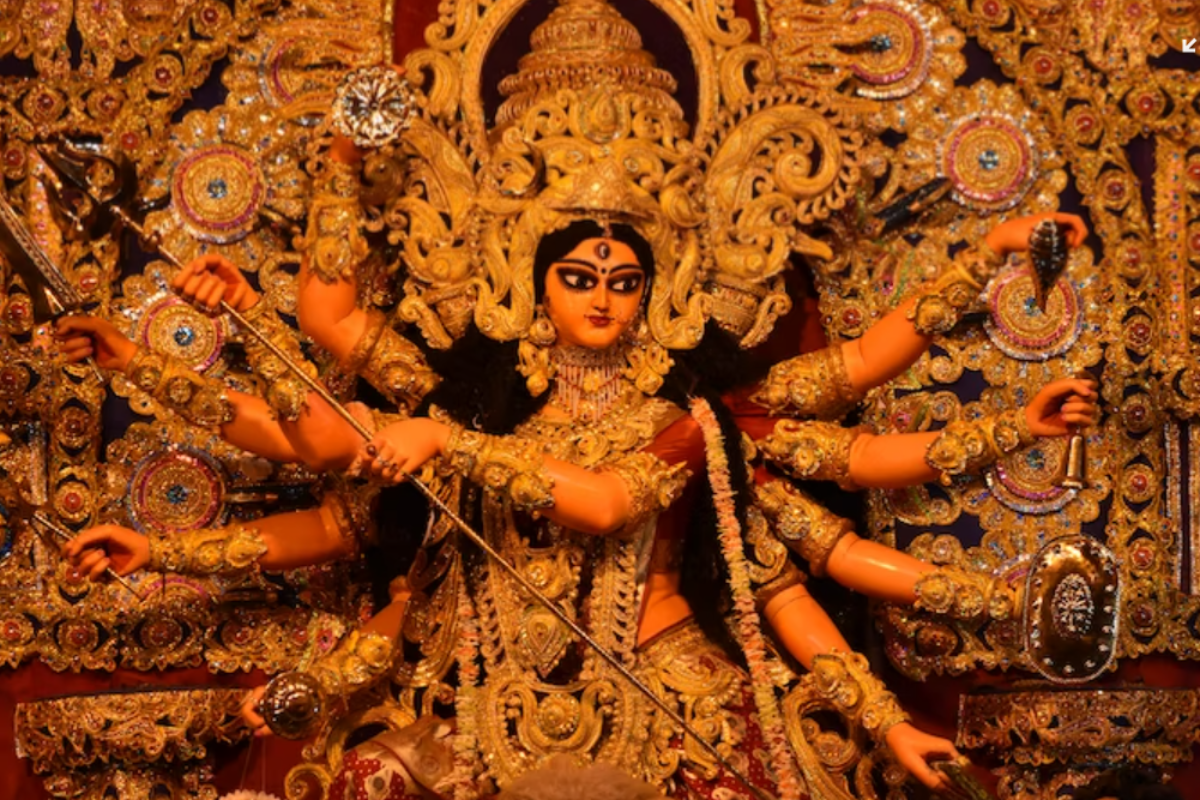 Chaitra Navratri Ashtami Puja Vidhi: दुर्गाष्टमी के इस विधि से करें मां महागौरी की पूजा, संवर जाएंगे बिगड़े दिन
