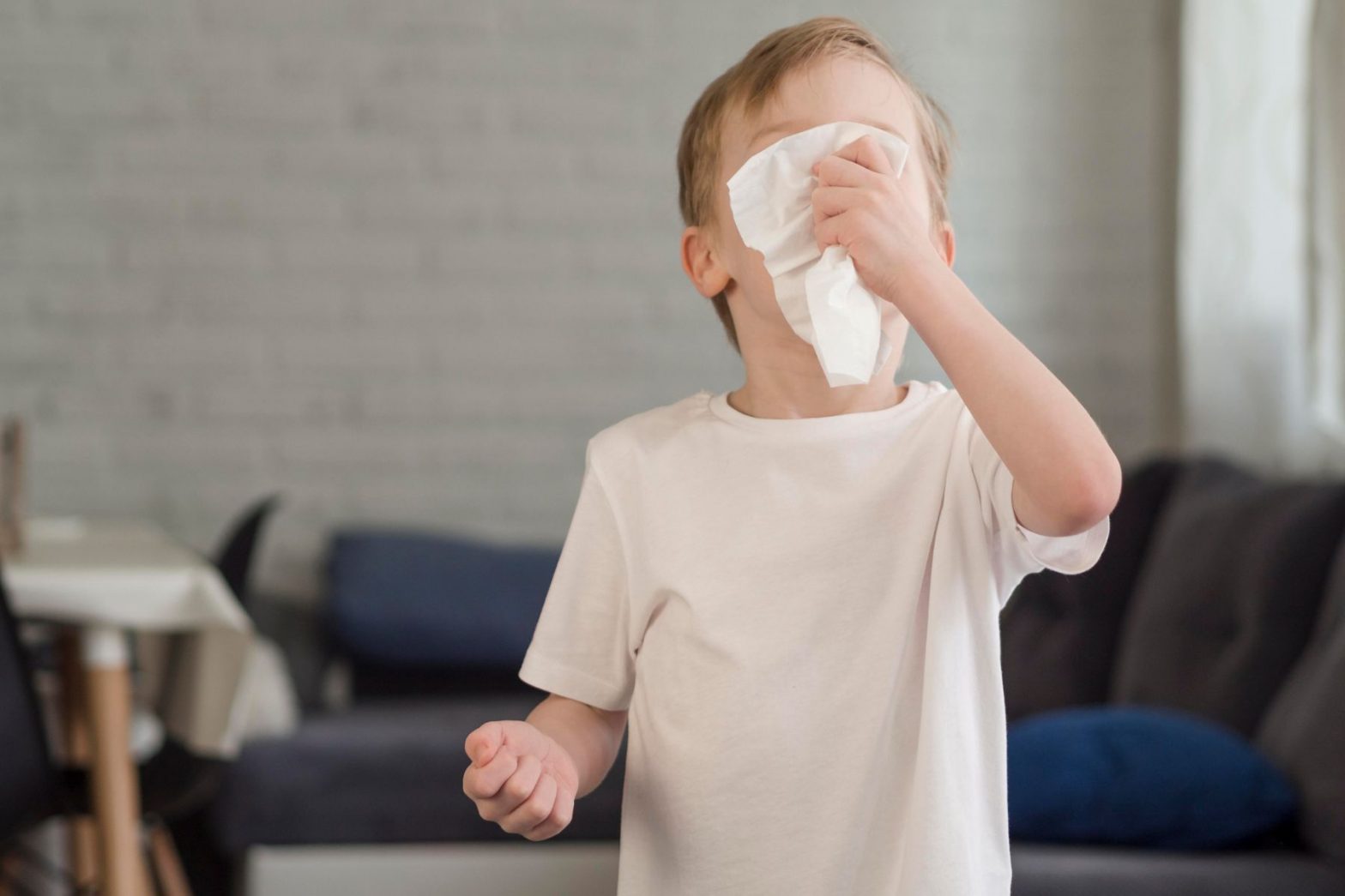 Nose Bleeding in Summer: बढ़ती गर्मी में बच्चों की नाक से आ सकता है खून, राहत पाने के लिए अपनाएं ये उपाय
