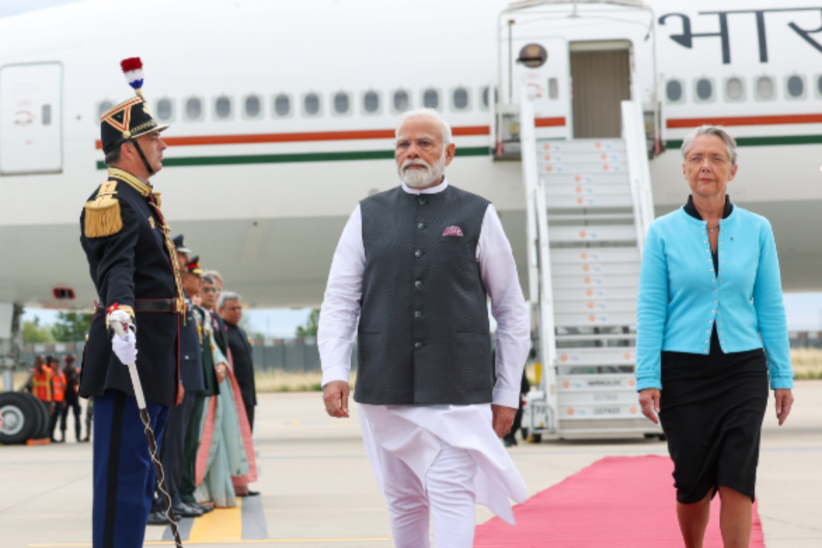 PM Modi फांस और UAE के दौरे पर क्यों गए हैं?