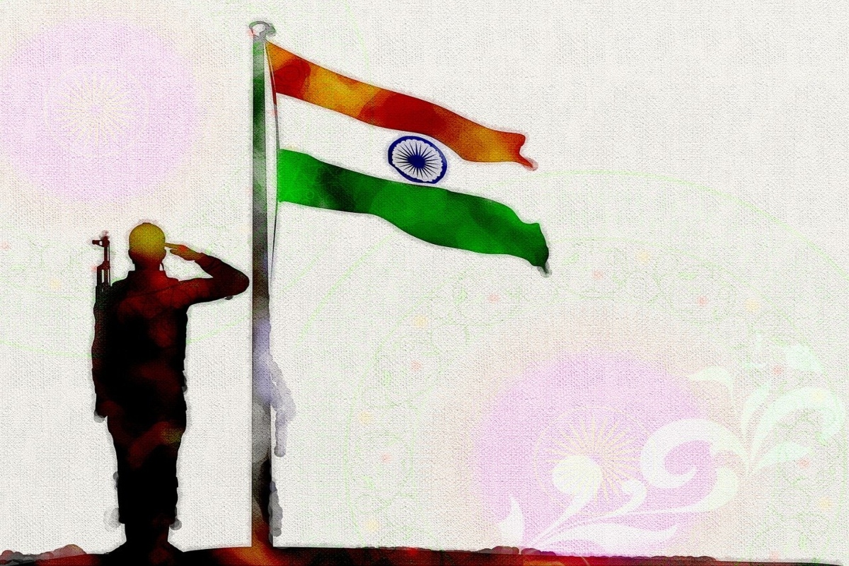 Indian Independence Day Images: स्वतंत्रता दिवस पर भेजें राष्ट्रीय ध्वज की तस्वीरें, धूमधाम से मनाएं आजादी का जश्न