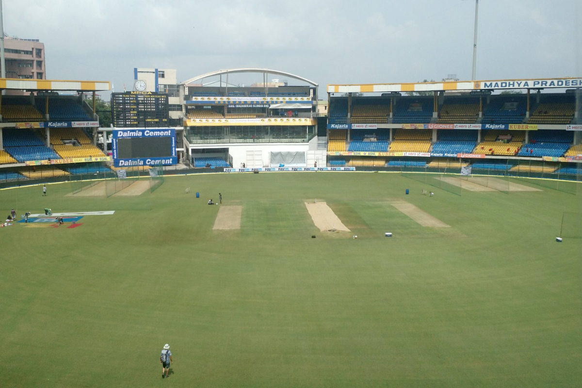 IND vs AUS 2nd ODI Weather Report: दूसरे वनडे में बारिश डालेगी खलल, जानिए कैसा रहेगा इंदौर का मौसम