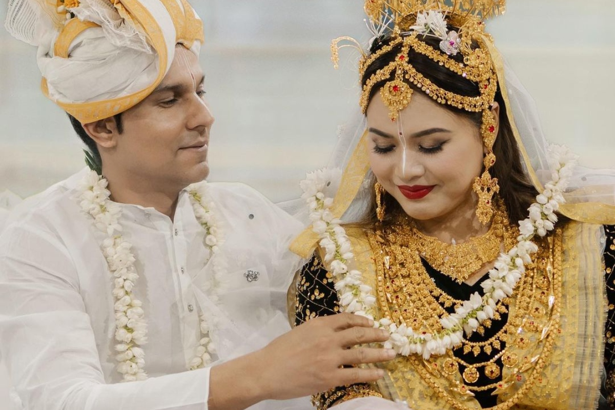रणदीप हुड्डा और लिन लैशराम की शादी की तस्वीरें क्यों हो रहीं वायरल?